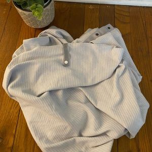 Lululemon Snap Scarf
